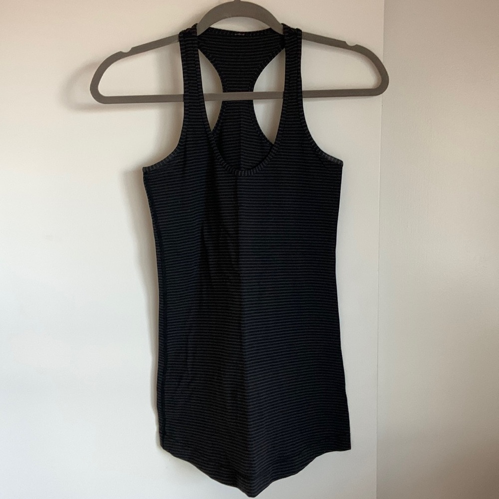 Lululemon tank- black stripe